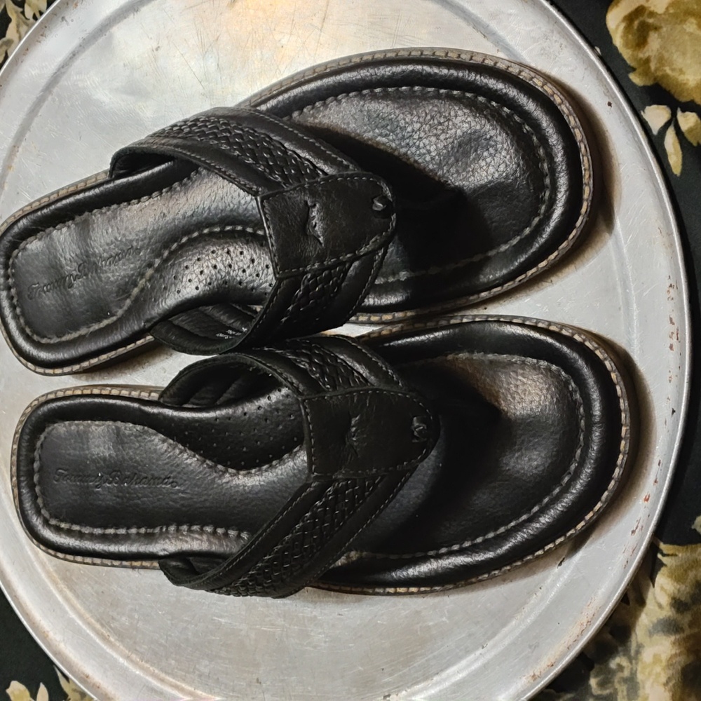 Tommy Bahama men's black genuine leather sandals size 11D - Picture 7 of 17